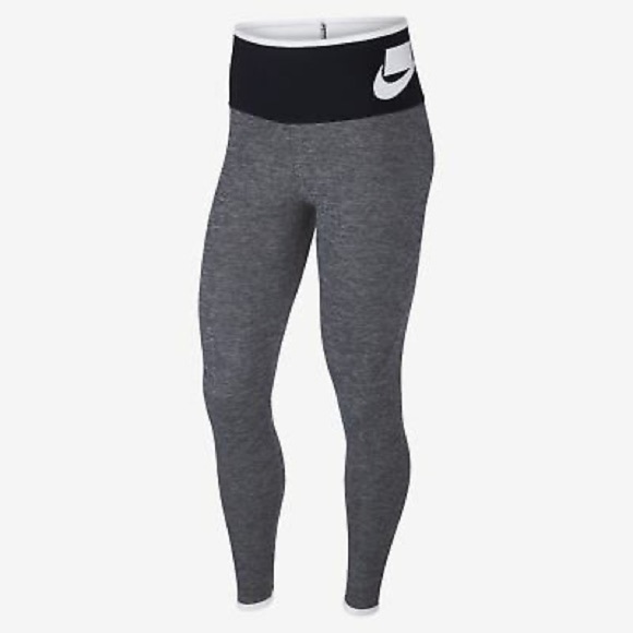Nike Tech Leggings - Picture 2 of 5